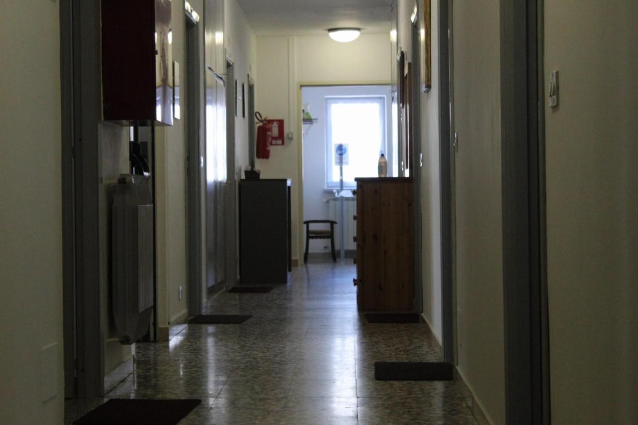Hotel Casa Per Ferie Beatorosaz à Césane Extérieur photo