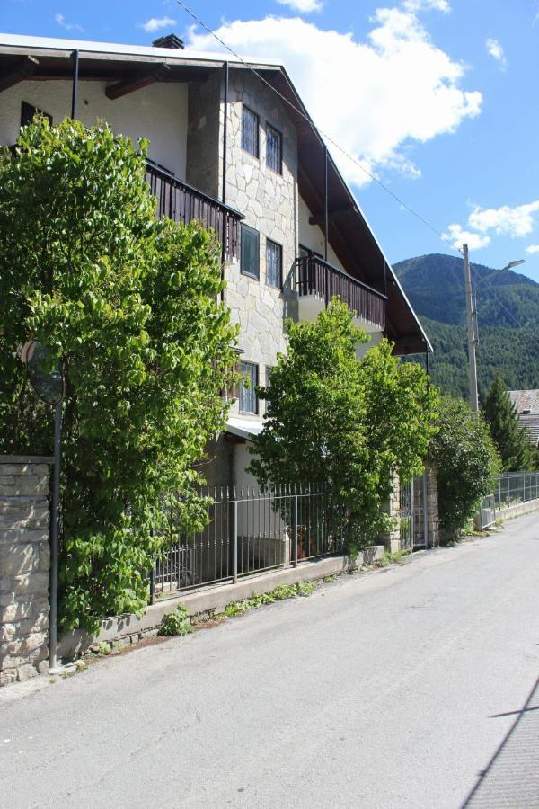 Hotel Casa Per Ferie Beatorosaz à Césane Extérieur photo
